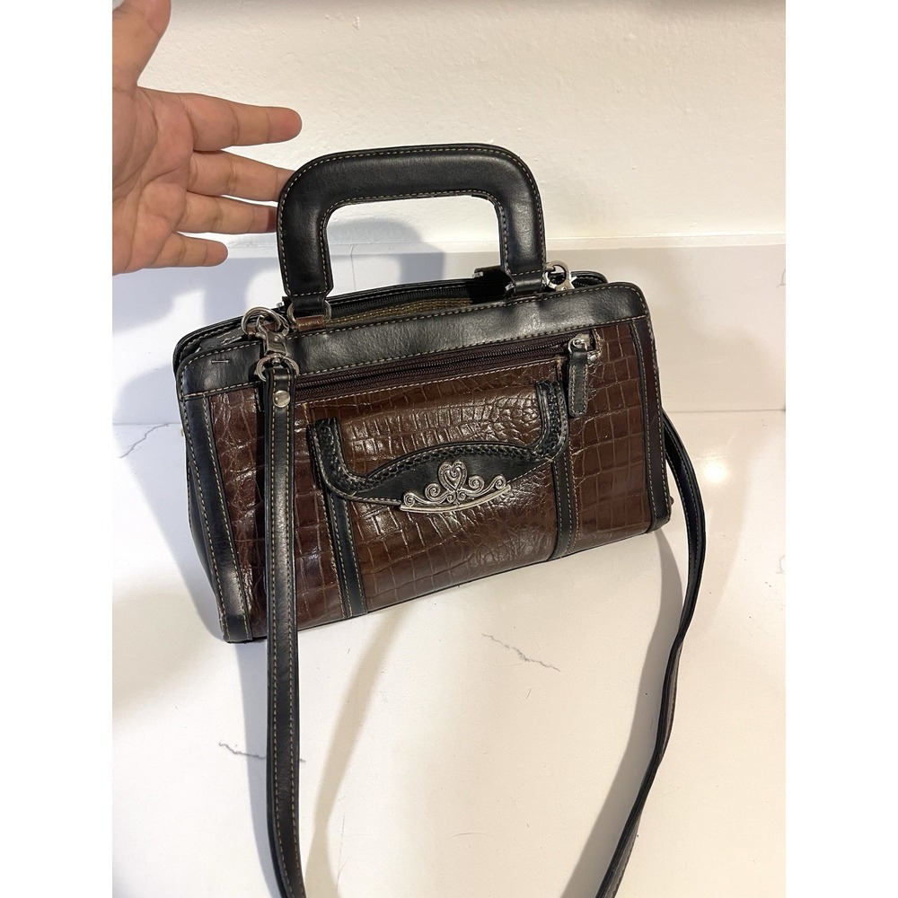 M.C. Marc Chantal Dark Brown Crocodile Embossed Leather‎ Shoulder Handbag Purse - Picture 2 of 4